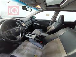 تۆیۆتا کامری